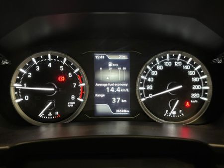 2023-Suzuki-Grand-Vitara-15-GL_10