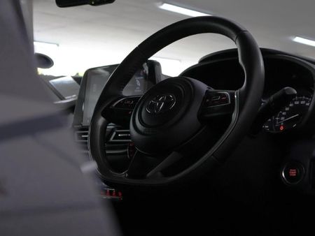 2024-Toyota-Starlet-15-XR_14