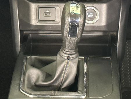 2022-Renault-Kiger-10-Energy-Zen-Auto_11