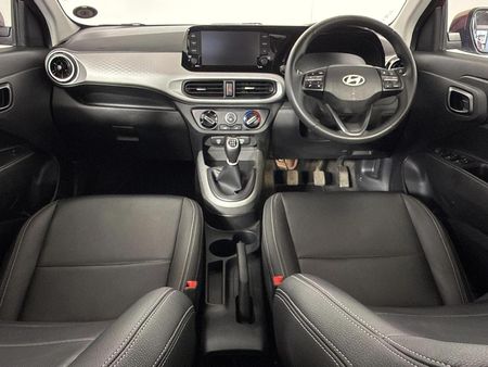 2026-Hyundai-Exter-12-Executive_6