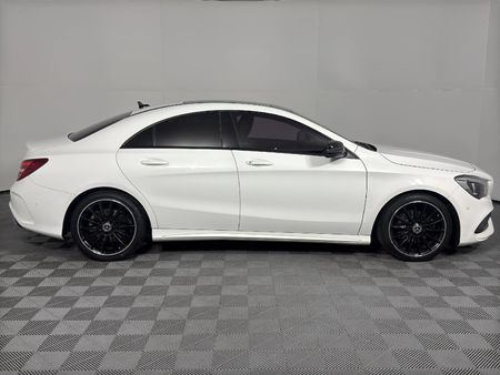 2019-Mercedes-Benz-CLA-200-AMG-Auto_3