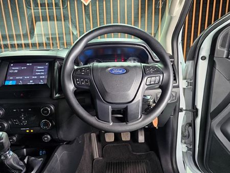 2021-Ford-Ranger-22-TDCi-XLS-Double-Cab_9