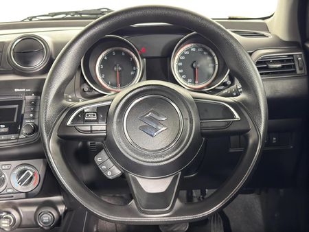 2023-Suzuki-Swift-12-GL-Auto_12