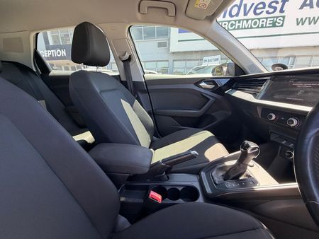 2020-Audi-A1-Sportback-10-TFSI-Auto-30-TFSI_16