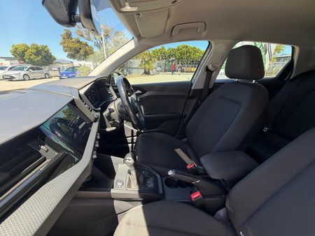 2020-Audi-A1-Sportback-10-TFSI-Auto-30-TFSI_29