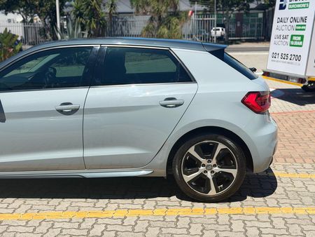 2020-Audi-A1-Sportback-10-TFSI-Auto-30-TFSI_5