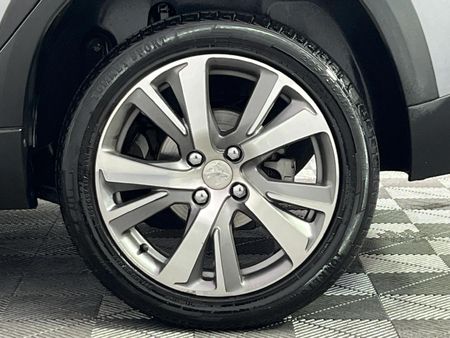 2018-Peugeot-2008-12T-PureTech-Allure-Auto_19