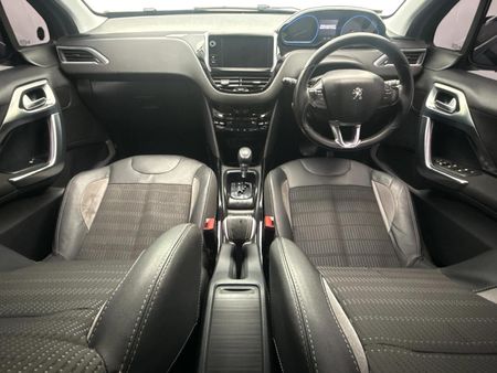 2018-Peugeot-2008-12T-PureTech-Allure-Auto_6
