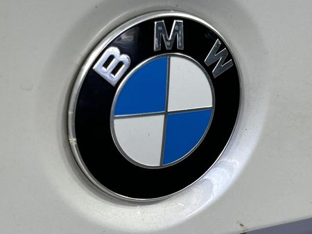 2012-BMW-3-Series-320i-Auto_12