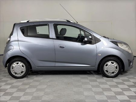 2012-Chevrolet-Spark-12-L_3