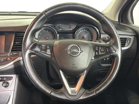 2018-Opel-Astra-10T-Enjoy-5-dr_13