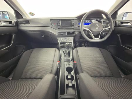 2023-Volkswagen-Polo-10-TSI_6