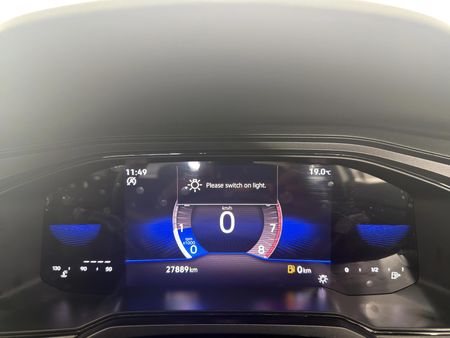 2023-Volkswagen-Polo-10-TSI_7