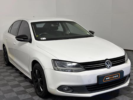 2013-Volkswagen-Jetta-VI-16-TDI-Comfortline-Auto_2