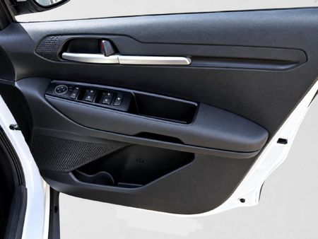2025-Kia-Sonet-15-LX-Auto_12