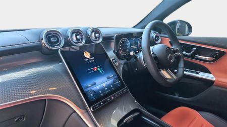2026-Mercedes-Benz-GLC-300d-Coupe-4Matic-AMG-Line_10