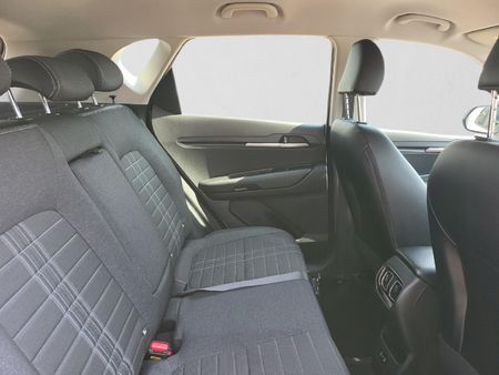 2026-Kia-Sonet-15-LS-CVT-Auto_16