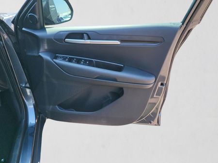 2026-Kia-Sonet-15-LS-CVT-Auto_13