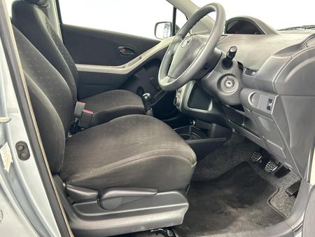 2007-Toyota-Yaris-T3-5-dr_10