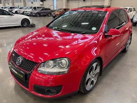 2007-Volkswagen-Golf-GTI-20T-FSI_2
