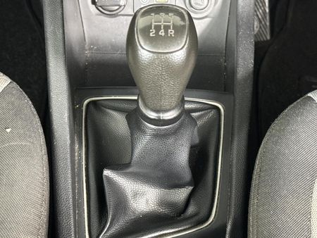 2017-Hyundai-i20-12-Motion_11