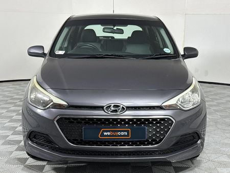 2017-Hyundai-i20-12-Motion_1