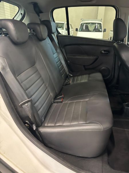 2019-Renault-Sandero-900T-Stepway-Dynamique_12