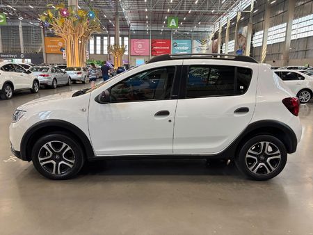 2019-Renault-Sandero-900T-Stepway-Dynamique_3