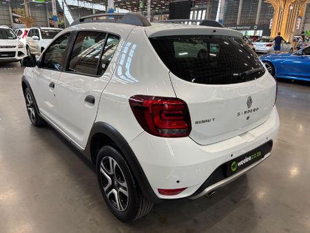 2019-Renault-Sandero-900T-Stepway-Dynamique_4
