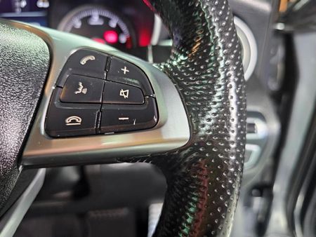 2015-Mercedes-Benz-GLC-250d_16