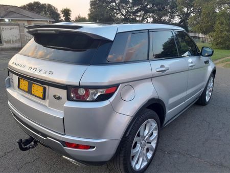 2015-Land-Rover-Range-Rover-Evoque-22-SD4-Dynamic_11