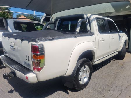 2009-Mazda-BT-50-30-CRDi-Drifter-SLE-4x4-Double-Cab_2