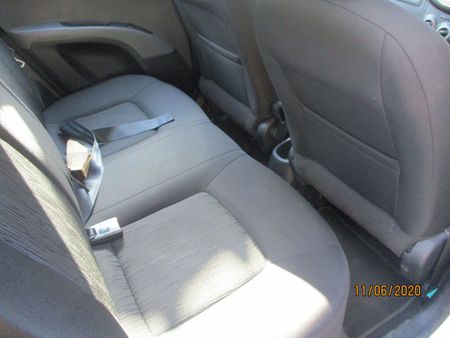 2015-Hyundai-i10-11-GLS-Motion_5