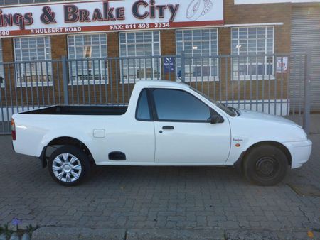 2006-Ford-Bantam-13i-XL_3