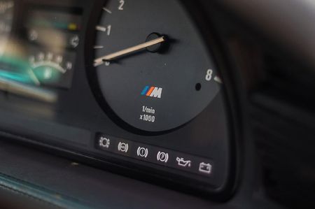 1989-BMW-M5-Ac-Ps-e28_25