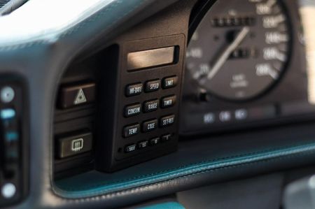1989-BMW-M5-Ac-Ps-e28_27