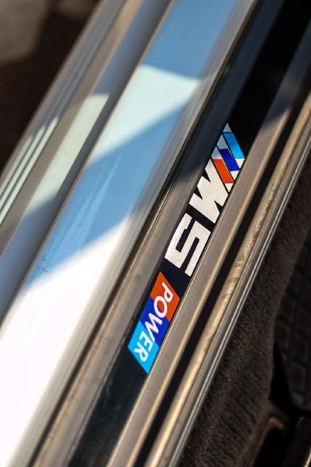 1989-BMW-M5-Ac-Ps-e28_35