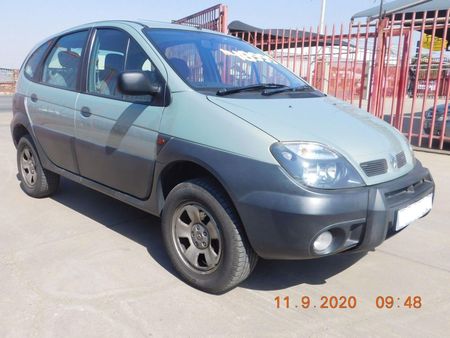 2002-Renault-Scenic-RX4-Expression_1