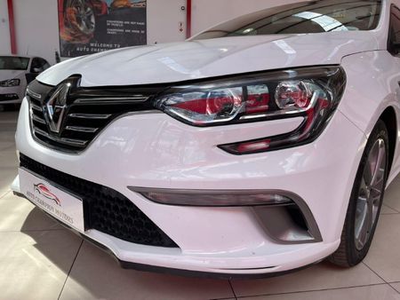2018-Renault-Megane-IV-12T-GT-Line-Auto-5-dr_1