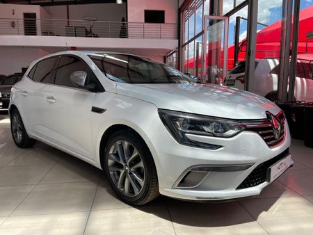 2018-Renault-Megane-IV-12T-GT-Line-Auto-5-dr_3