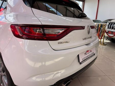 2018-Renault-Megane-IV-12T-GT-Line-Auto-5-dr_6