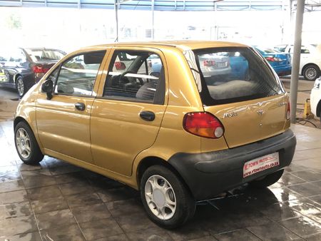1999-Daewoo-Matiz-08-S_3