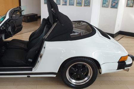 1983-Porsche-911-Cabriolet_3