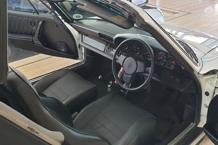 1983-Porsche-911-Cabriolet_4