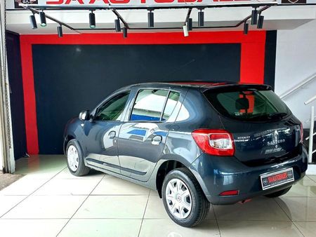 2016-Renault-Sandero-900T-Expression_3