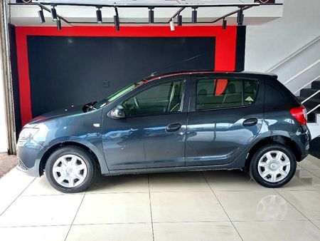2016-Renault-Sandero-900T-Expression_6