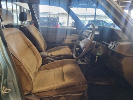 1986-Toyota-Cressida-GLE-Auto_8