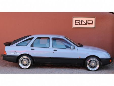 1985-Ford-Sierra-XR6_1