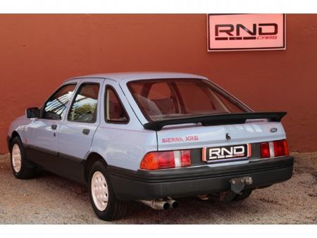 1985-Ford-Sierra-XR6_3