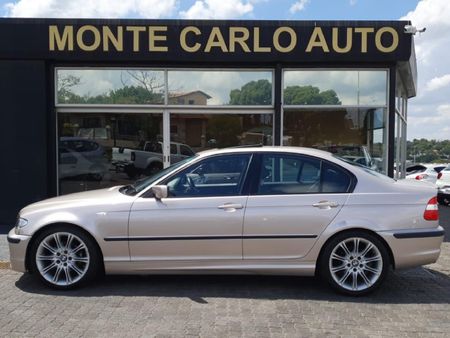 2004-BMW-3-Series-320i_1